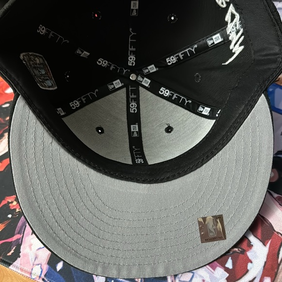 Brooklyn Nets New Era Fitted “NY Icons Edition” - Picture 7 of 7